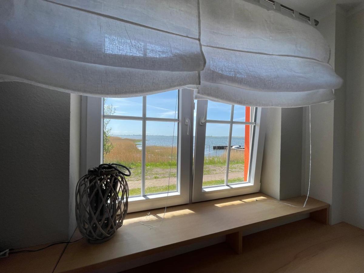 Hausboote Und Fewo Vieregge Eksteriør bilde