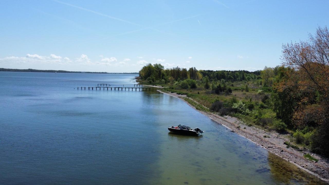 Hausboote Und Fewo Vieregge Eksteriør bilde